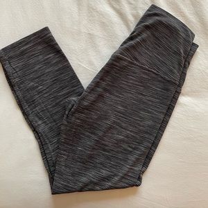 Lululemon 21" Align Crop